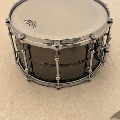 Ludwig Universal Brass 8x14" Snare Drum with Die cast Hoops 2022 - Present - Black Nickel over Brass with Chrome Hardware image 4