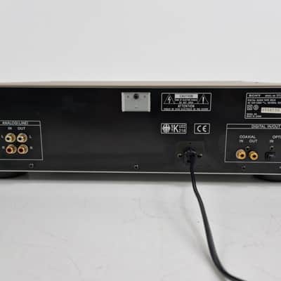 Sony DTC-ZA5ES  Digital Audio Tape Deck -  Fully Serviced - With German Manual image 12
