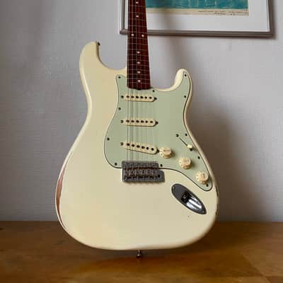 Fender Road Worn '60s Stratocaster 2018 - Olympic White + gigbag & papers