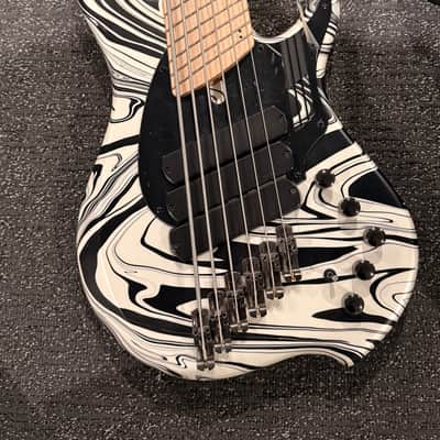 Dingwall NG3 Adam "Nolly" Getgood Signature 6-String 2014 - 2020 - Ducati White Swirl image 2