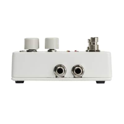 Electro-Harmonix Platform Stereo Compressor Limiter Pedal with Foot-Switchable Overdrive and Three-Color LED Compression Meter image 3