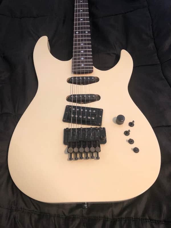 Kramer American Pacer Custom 1 1987 White imagen 1