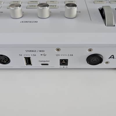 Arturia Astrolab 37 2025 - White image 5