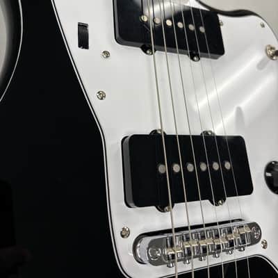 Fender Classic Player Jazzmaster with Mods image 4