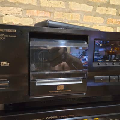 PIONEER  VSX-D466U receiver/PD-F507 25 cd changer  1997 w remote -refurbished image 8