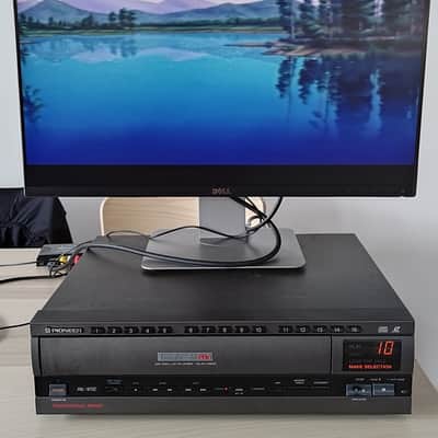 Pioneer LaserKaraoke Laserdisc Pro CLD-V300 image 5