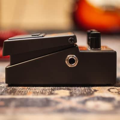 Boss MT-2 Metal Zone Guitar Effects Pedal image 9