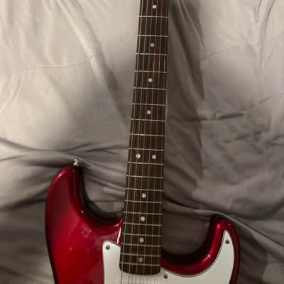 Upgraded Classic Vibe '60s Stratocaster with Laurel Fretboard image 2