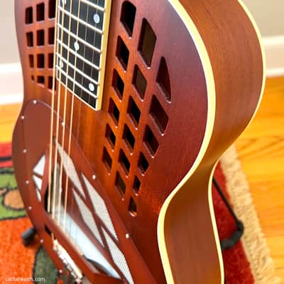 National Reso-Phonic M1 Tricone 2025 Mahogany - IN STOCK NOW! image 6