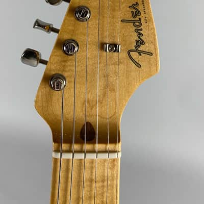 Fender Stratocaster  1957 Re-Issue   - 2 tone  Burst, With Case candy , and Original Fender Tweed Hardshell case image 5