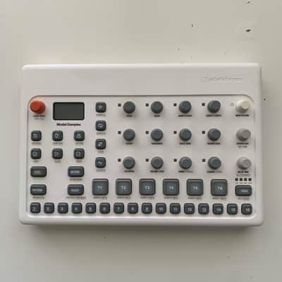 Elektron Model:Samples (White) + PL-2s Dust Cover image 2