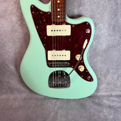 Fender CME Exclusive Classic Player Jazzmaster with Pau Ferro Fretboard 2018 - Surf Green Locking Tuners/Upgraded Pickups and Hard Case image 2