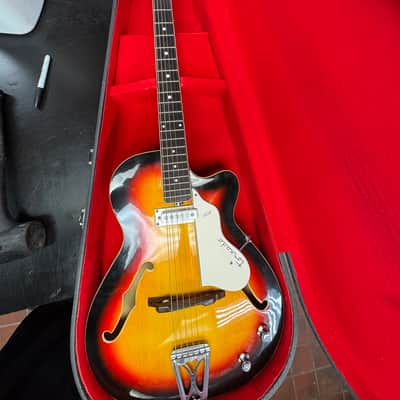 Vox Tornado 1960’s - Sunburst image 2