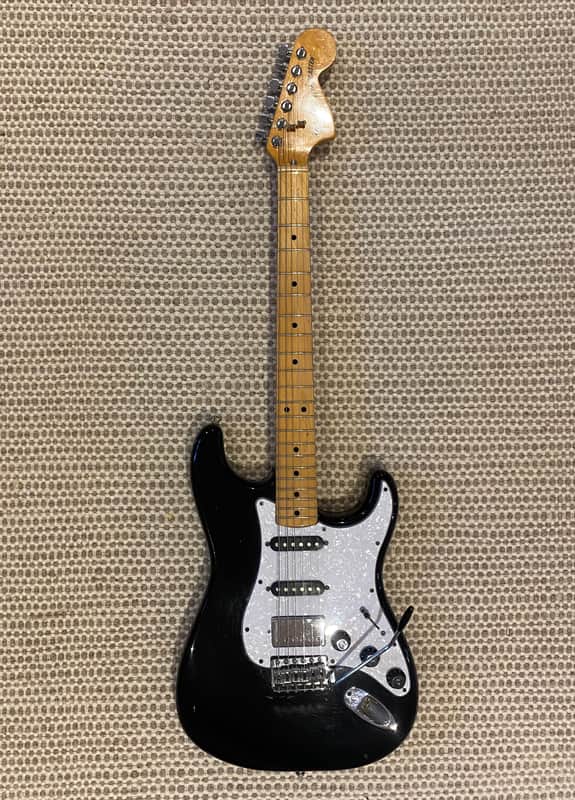 Fender Stratocaster (1971 - 1977) | Reverb Canada