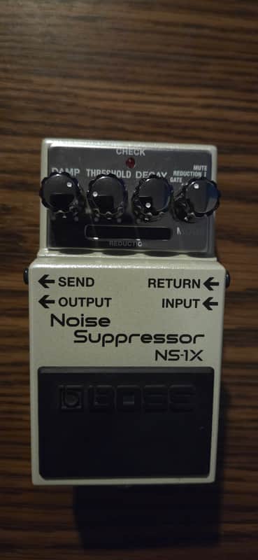 Boss NS1-X
