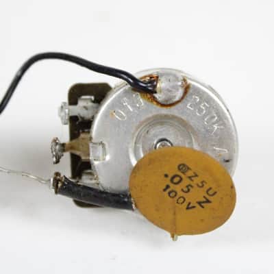 1978 Vintage Fender Stratocaster/Telecaster 250K Potentiometer POTS Short-Shaft 1970s USA image 2