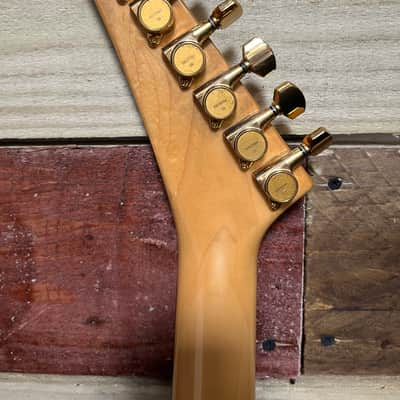 Jackson SL-3 Soloist Thru Neck HSS MIJ Natural Flame image 12
