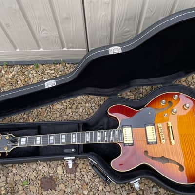Yamaha SA2200-OVS Semi-Hollow Electric Guitar 2010s - Violin Sunburst image 2