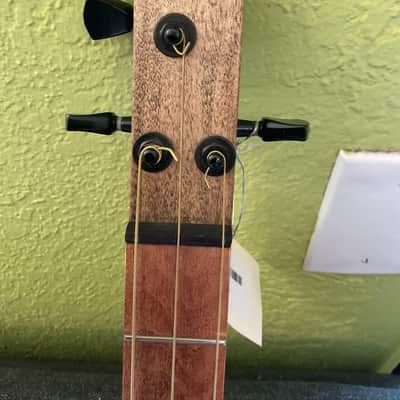 cigar box guitar image 3