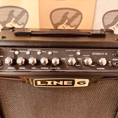 Line 6 Spider IV 15 15-Watt 1x8" Digital Modeling Guitar Practice Amp 2009 - 2016 - Black image 2