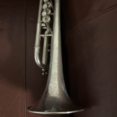 Conn Victor (model 4A) Bb and A cornet (1923) SN 199151 (Silver plated) (very rare) (opera glass - micro tuner)(professional) image 13