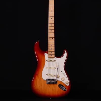Fender American Professional Stratocaster Sienna Sunburst w/ HSC, 2016 - USED image 7