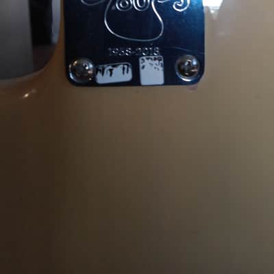 Fender Jazzmaster 2018 - Trans Butterscotch image 3