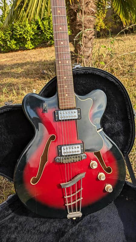 Hofner Verythin 4600 E2 1968 - Black Red sunburst image 1