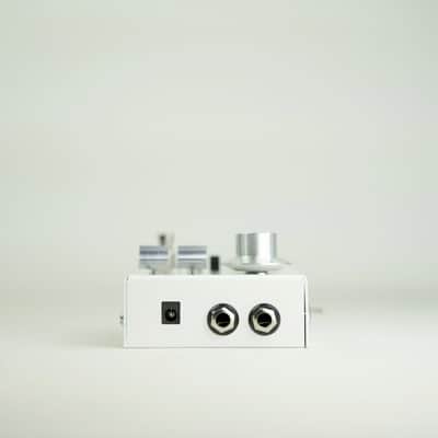 Immagine Collision Devices TARS Silver Fuzz & Analog Filter Pedal - 2