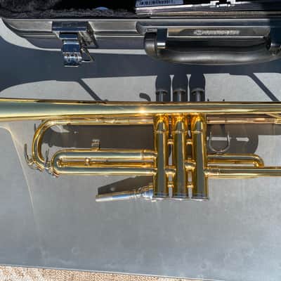 Yamaha YTR-200ADII Advantage Standard Bb Trumpet 2010s - Brass image 4