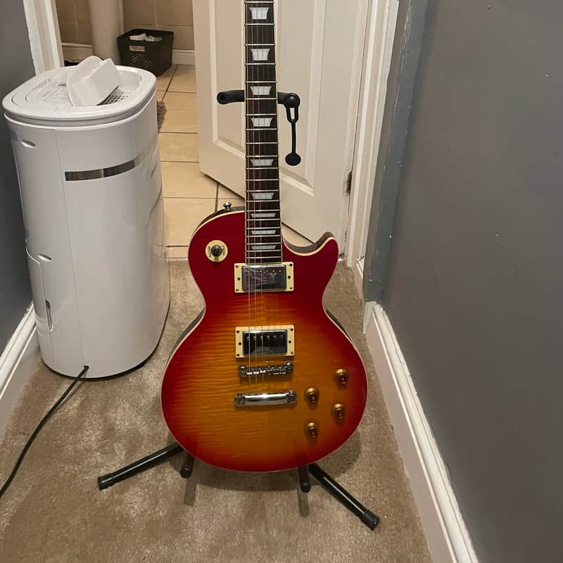 2001 Epiphone Les Paul Gold burst