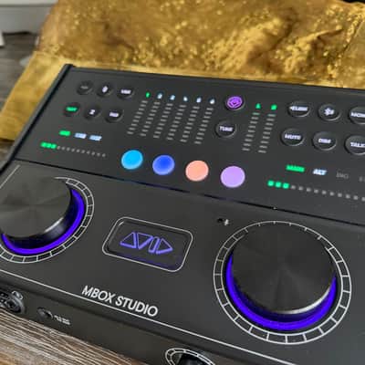 Avid MBox Studio 21x22 Interface PLUS PRO TOOLS STD PERP LICENSE image 2