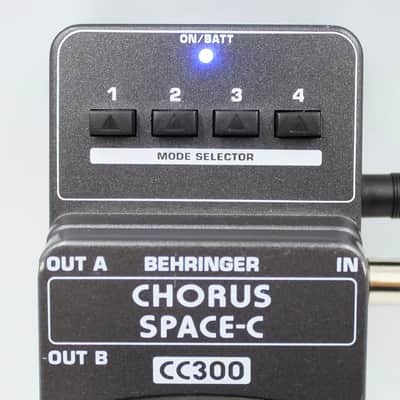 Behringer CC300 Chorus Space-C Guitar Effect Pedal image 3