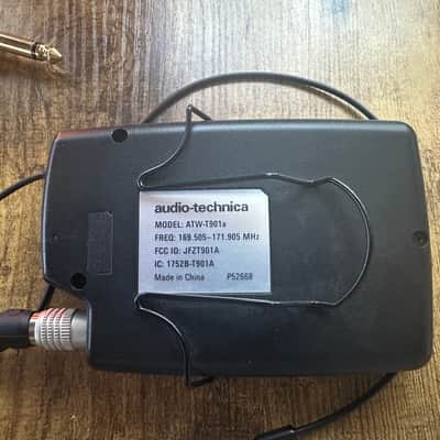 Audio-Technica ATW-901/G System 9 VHF Wireless Guitar System 2010s - Black image 6