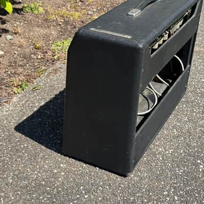 1966 Fender Deluxe Reverb - Blackface image 3