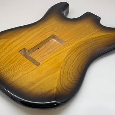3lbs 8oz BloomDoom Nitro Lacquer Aged Relic 2 Tone Sunburst Hardtail S-Style Vintage Custom Guitar Body image 8