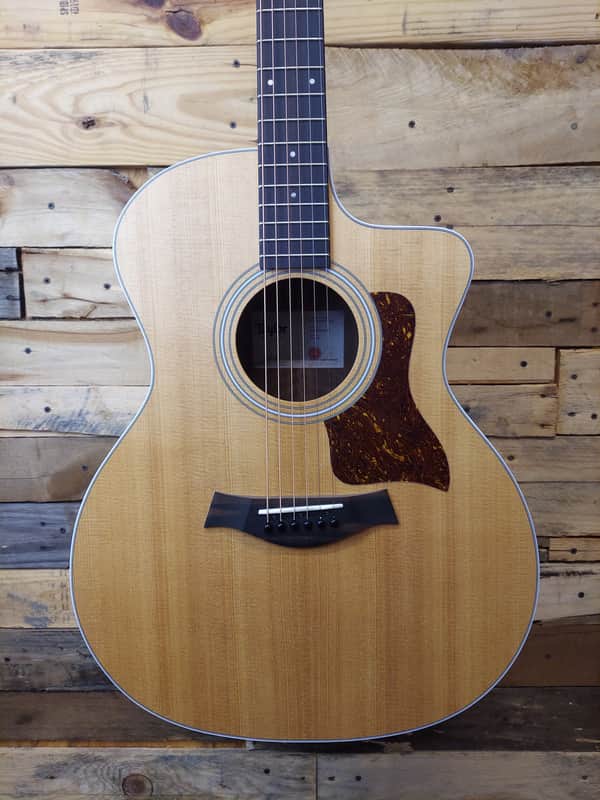 Taylor 214CE Walnut Back and Sides imagen 1