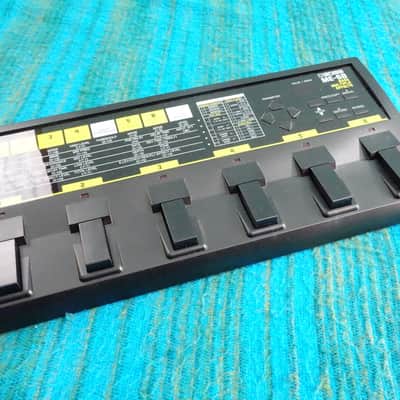 BOSS ME-6B Bass Multiple Effects w/ Adapter - 90's Pedal - K012 image 3