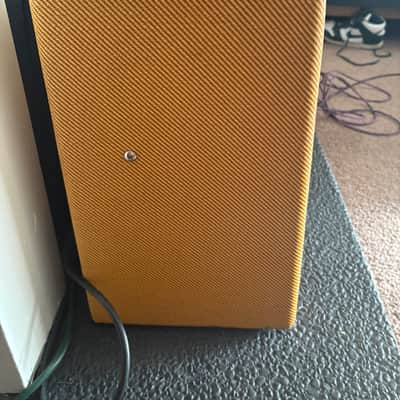 Fender Blues Junior Lacquered Tweed 15-Watt 1x12" Guitar Combo 2016 - Present - Lacquered Tweed image 2