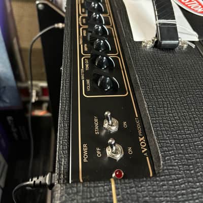 Vox AC15 Tube Combo Amp image 3