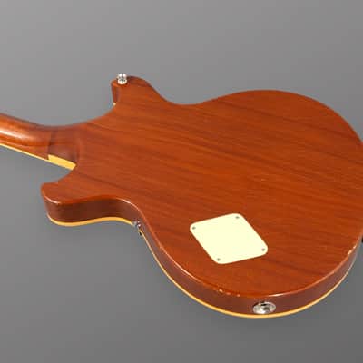 Ronin Badmoon 2015-2016 - Aged Honey Burst w/ Ancient Mammoth Ivory Guard image 12