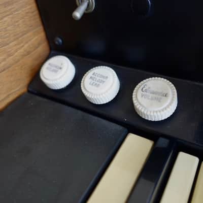 Hammond F100 Extravoice Tube Organ / Solovox / Novachord image 6