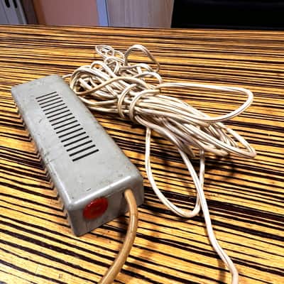 FAEMI - monophonic electronic keyboard • Soviet analog • Rare • 1982 FAEMI 1982 - white-plastic image 10