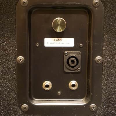 Avatar 4x10 Bass Cab 4 Ohm - Used image 5