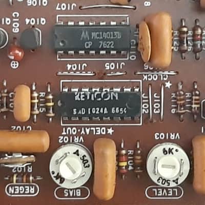 1970s - Reticon SAD1024 - Vintage Maxon Ibanez FL-303 Flanger 1976 - Yellow image 12