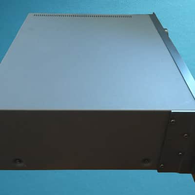 E-MU Systems E6400 Emulator Rackmount 64-Voice Sampler Workstation image 3