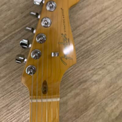 Fender American Professional II Stratocaster with Maple Fretboard 2020 - Present - Sienna Sunburst image 3