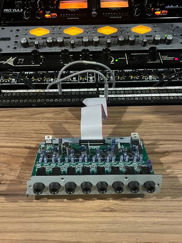 8 analog outputs - Sampler MPC 4000 / Z4 / Z8 - AKAI IB-48P IB48P - Expansion Board - ORIGINAL (not copy) image 1