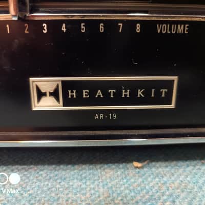 Heathkit AR 19 1970 - Pecan wood silver face image 2