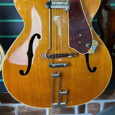 Epiphone Triumph Natural 1947 Hollow-Body Electric Guitar image 4